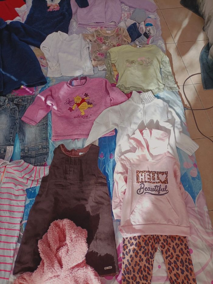 Lot vêtements fille 2 ans - photo numéro 6