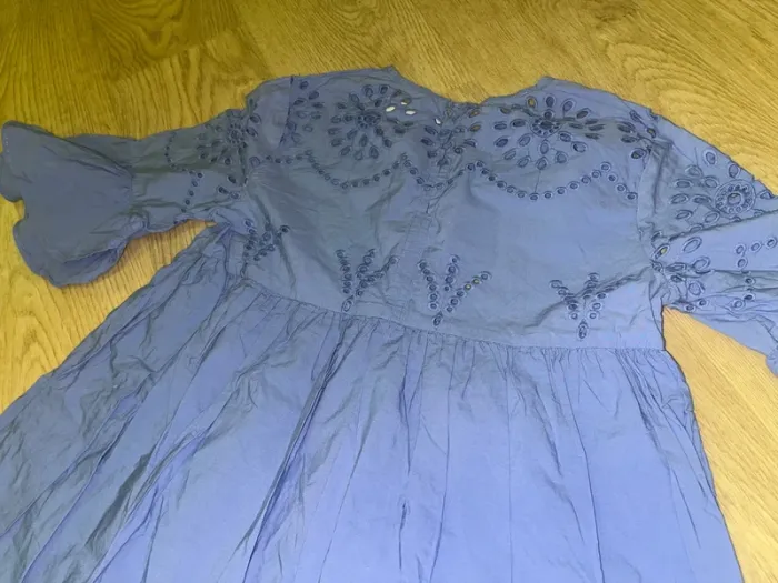robe broderie zara bleu 11/12ans - photo numéro 6
