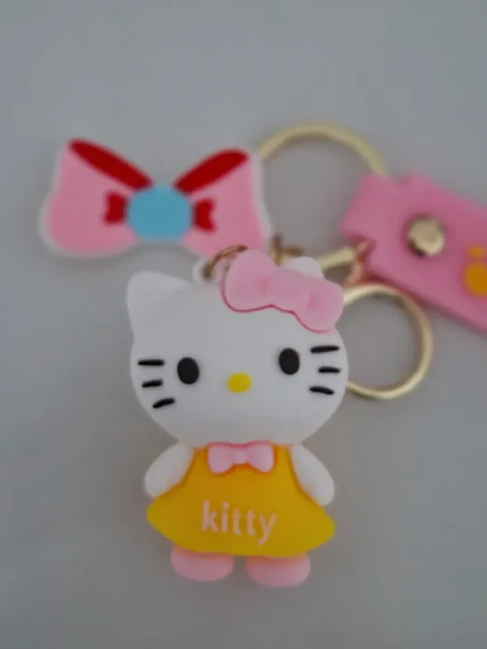 Porte clé Hello kitty - photo numéro 2