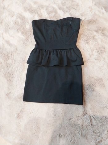 Ŕobe noir pull & bear