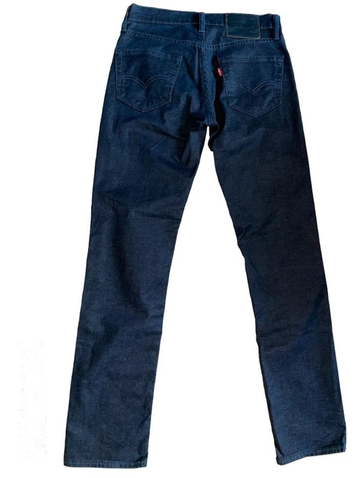 Jean levi’s#taille 29x32#équivaut à un 36 proche du neuf - photo numéro 2