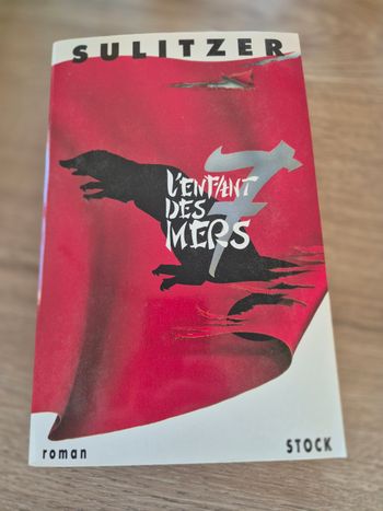 Livre titre  L'enfant des mers 