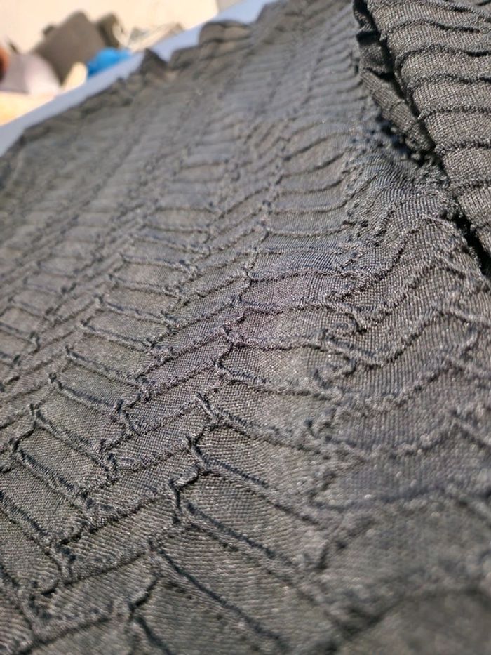 Top noir - photo numéro 4