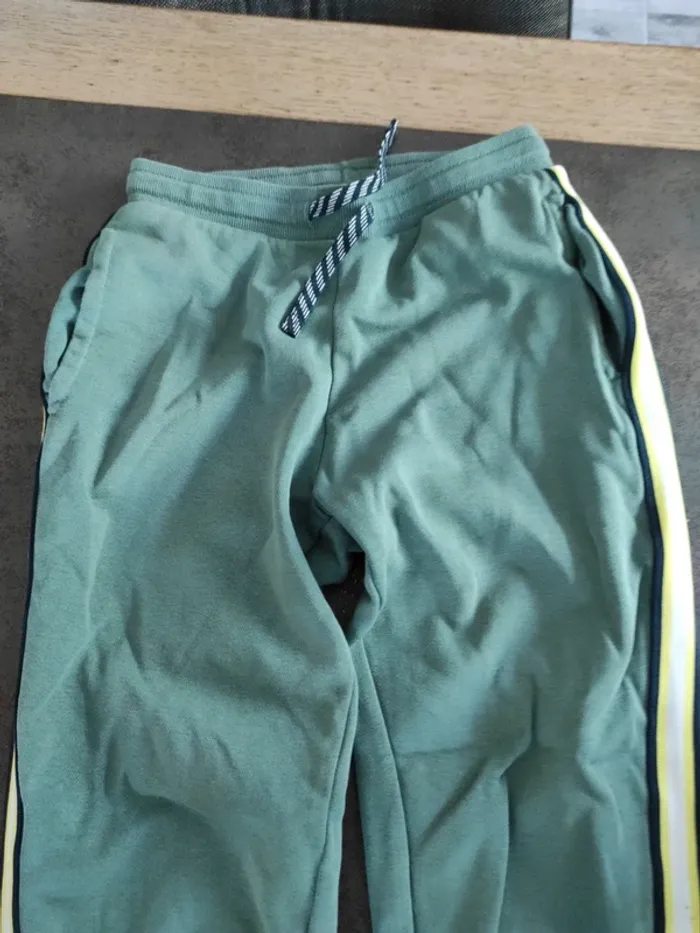 Pantalon Kiabi vert - photo numéro 2