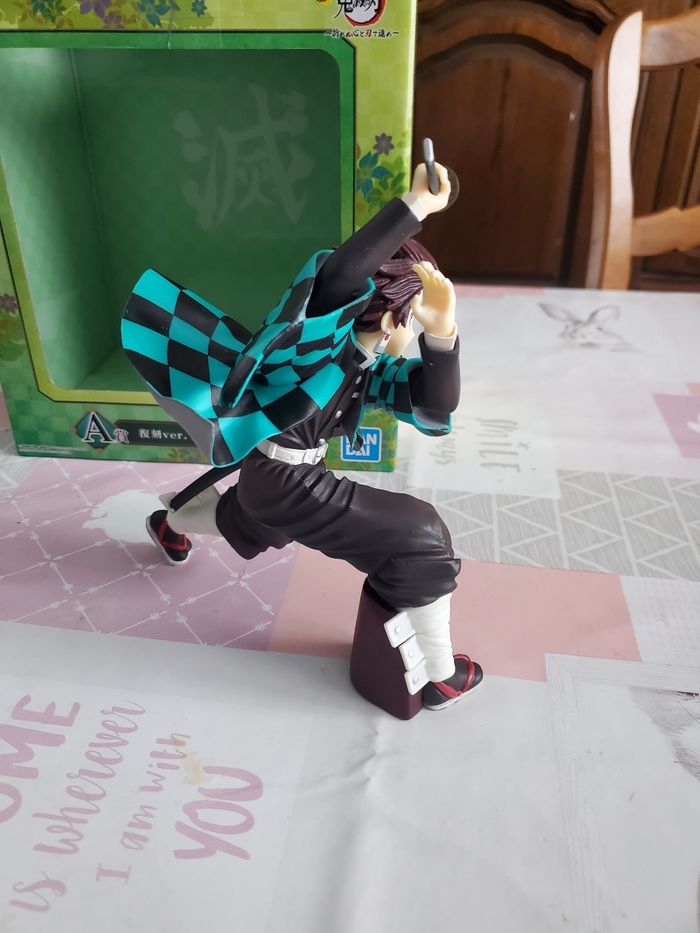 Figurine demon slayer tanjiro kamado - photo numéro 5