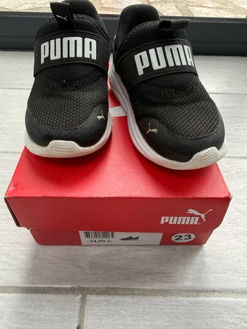 Chaussure puma taille/ pointure  23 