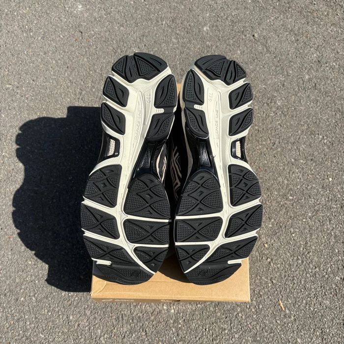Asics Gel NYC Cream/Black Beige - 42 - photo numéro 4