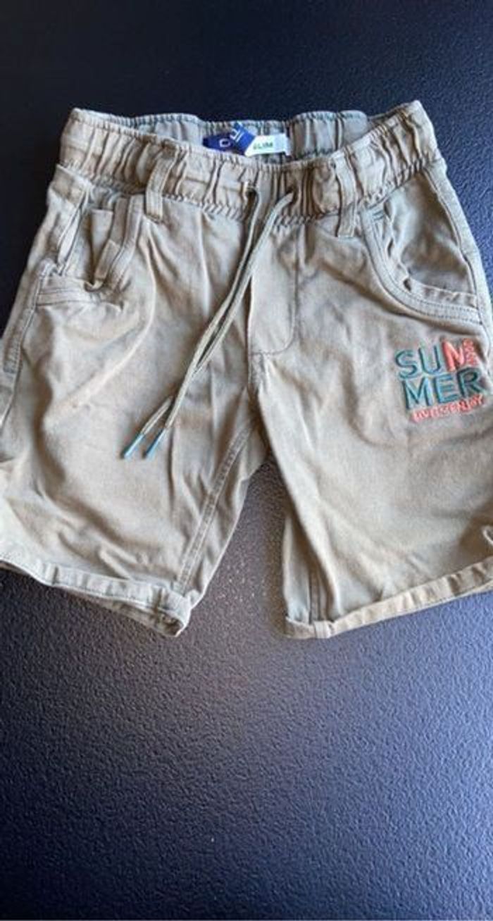 Short slim Okaïdi