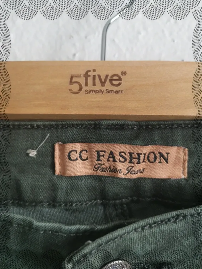 Jean CC fashion taille 40 - photo numéro 5