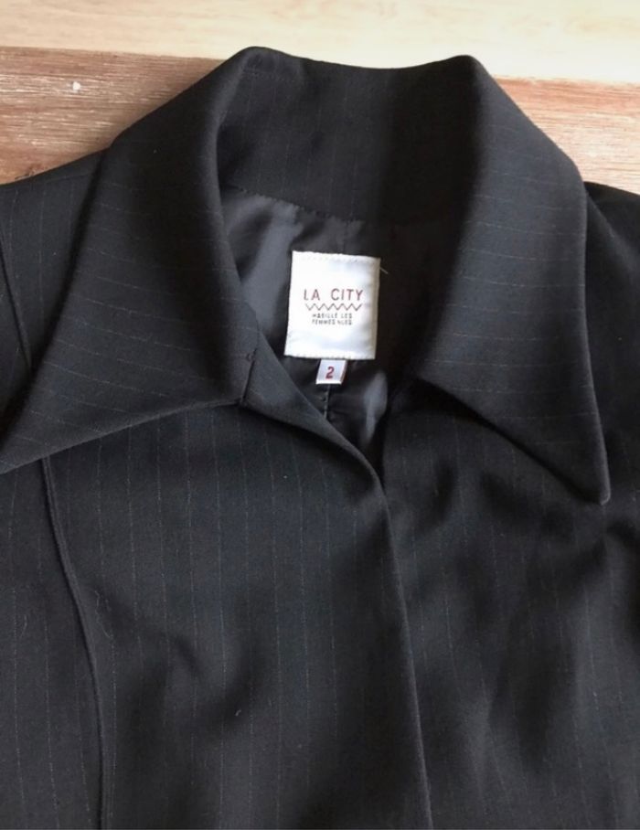 Veste la city taille 2 - photo numéro 2