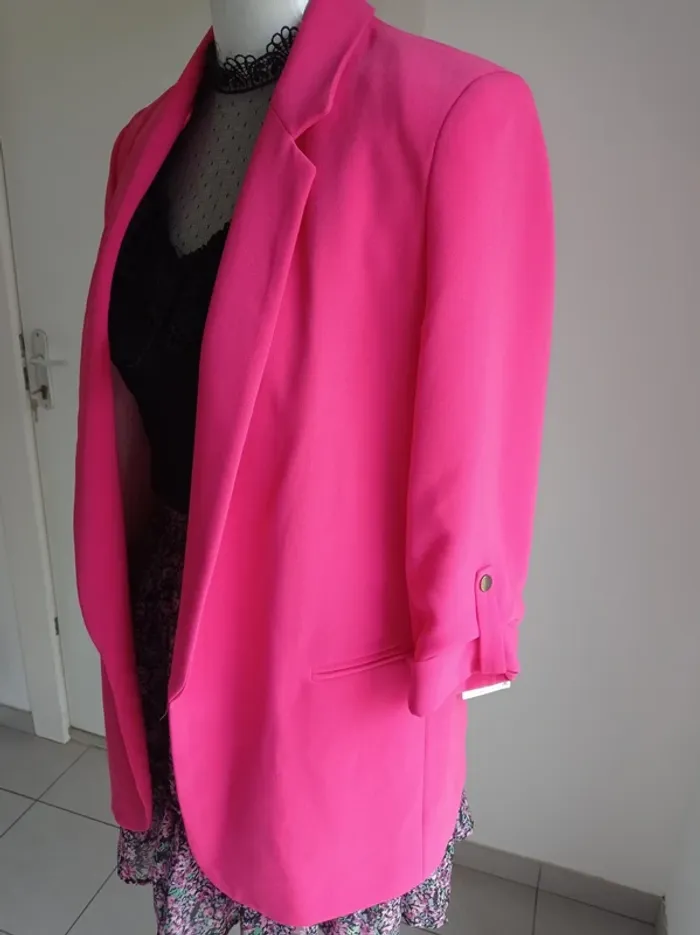 Magnifique blazer rose fushia habillé manches trois quart neuf avec étiquette T.M Zara - photo numéro 3