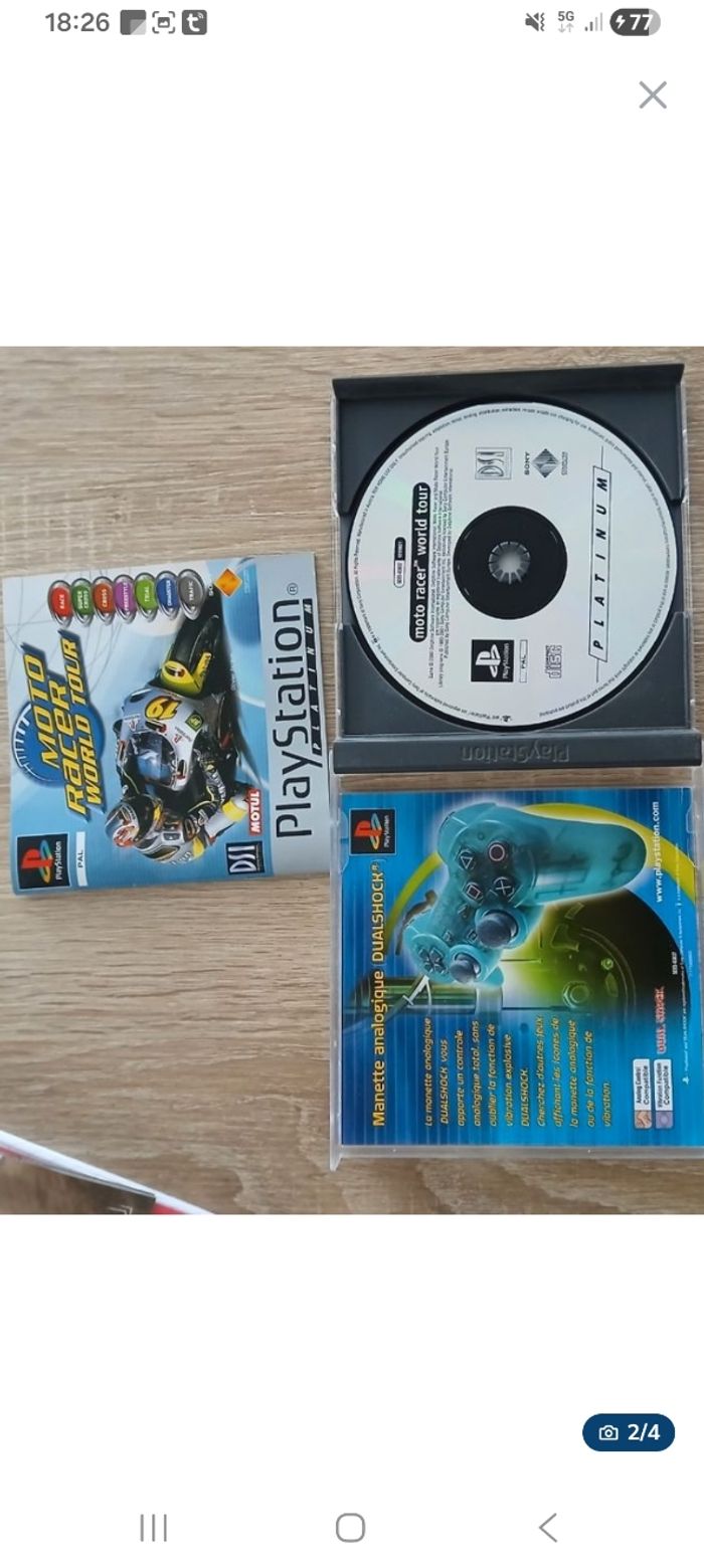 Moto racer world tour PlayStation 1 - photo numéro 2