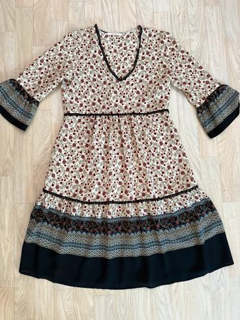 Robe bohème Camaïeu T36 – fleurie, ethnique, fluide, manches 3/4, mi-longu
