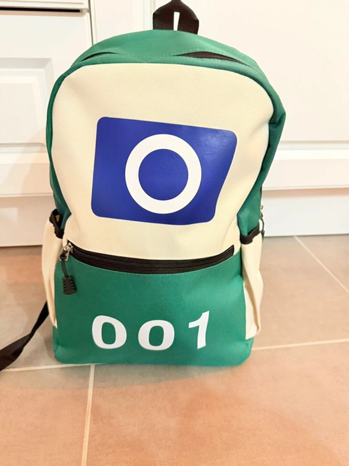 Sac à dos/ cartable Squid Game joueur 001 - photo numéro 5