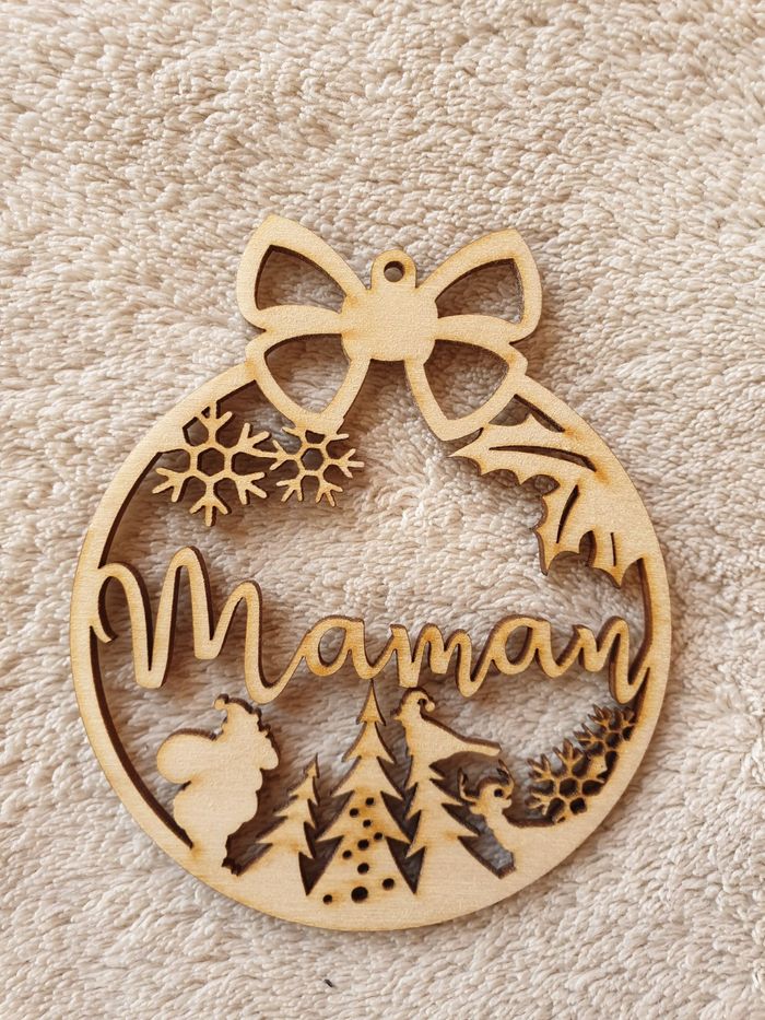 boule de Noël en bois - photo numéro 3