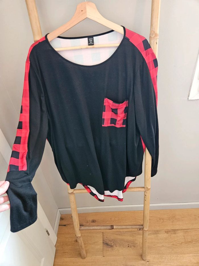 T-shirt carreaux rouge noir Shein T 48