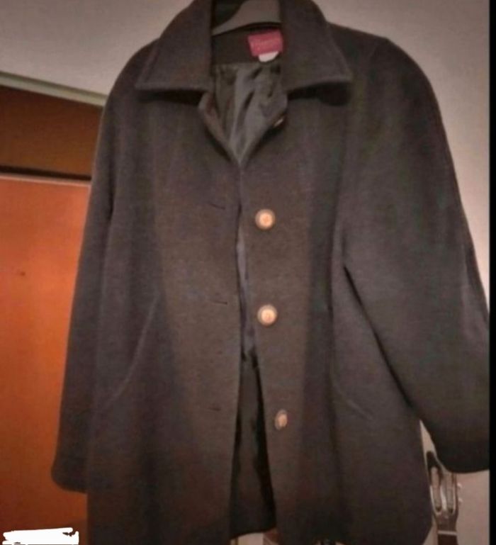 Manteau noir - photo numéro 2