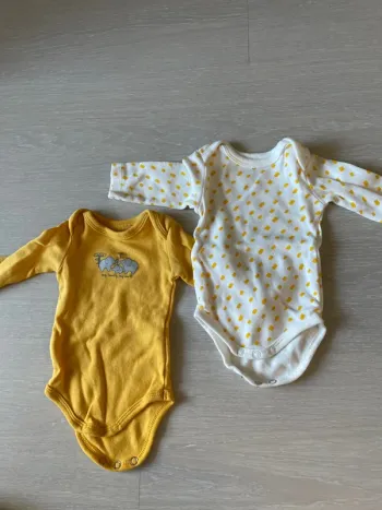Lot de 2 bodies - 1 mois