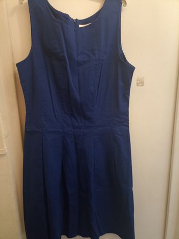 Robe bleue