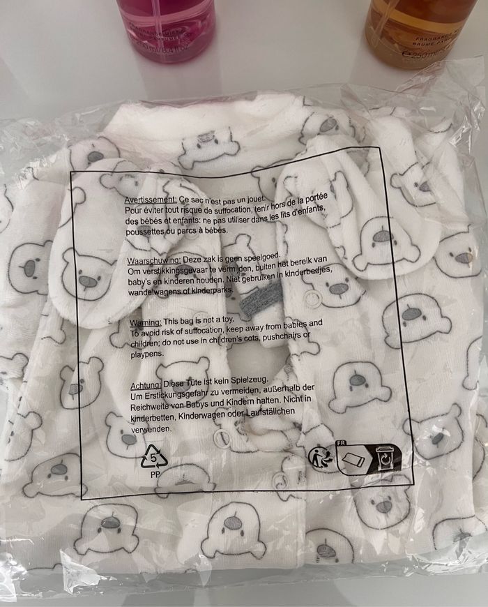 Pyjama bebe - photo numéro 2