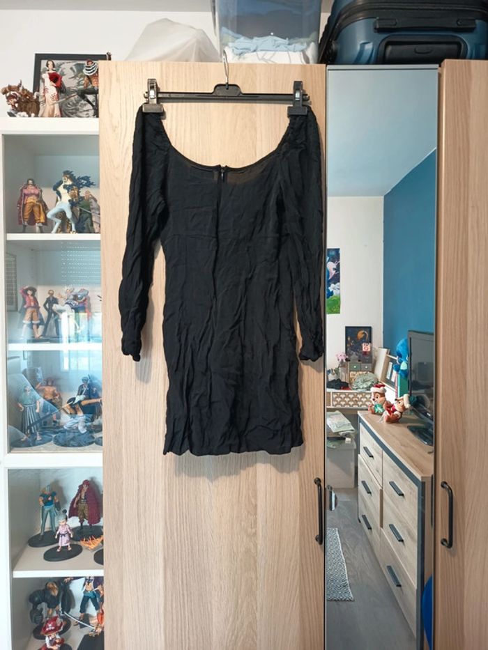 Robe noir manches longues lefties - Taille M 38 - photo numéro 3