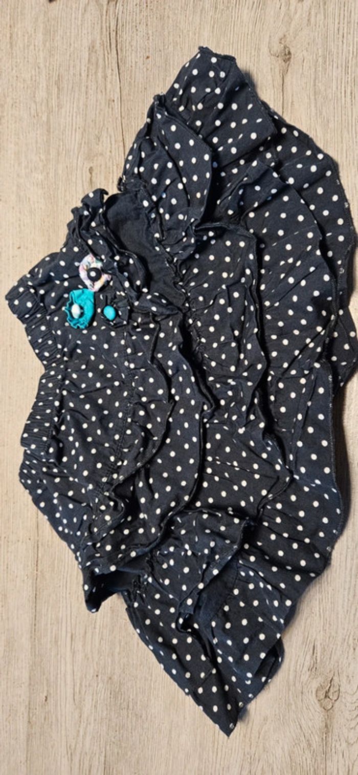 Jupe à volants grise foncé, Disney by C&A, taille 5 ans, jamais mise - photo numéro 4