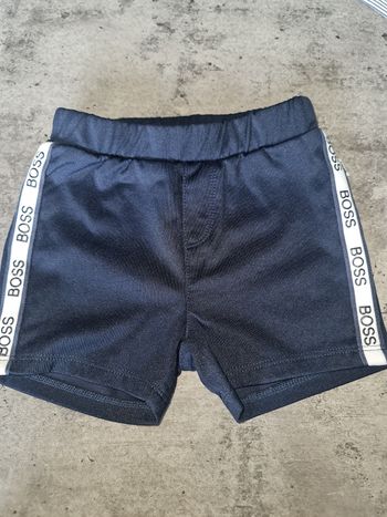 Short Hugo Boss 9 mois