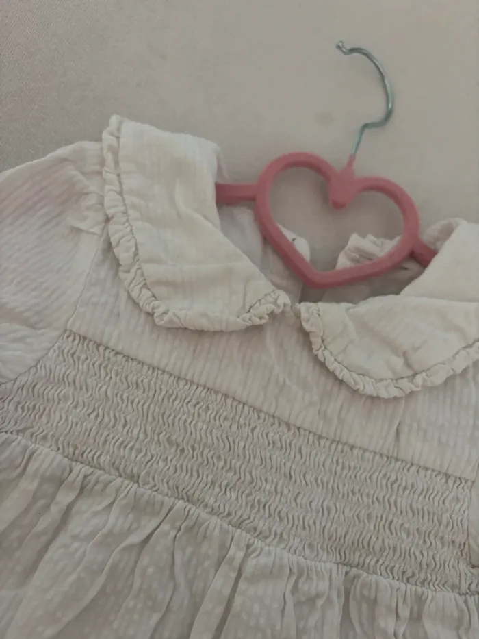 Blouse blanche bébé fille taille 9-12mois - photo numéro 2