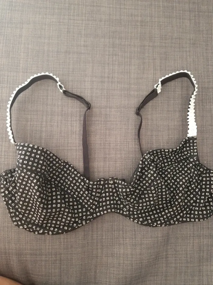 Soutien gorge ici maintenant 95D