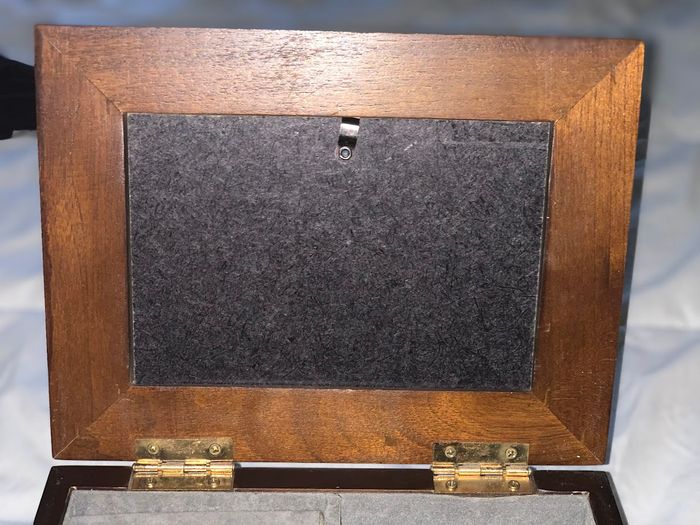 Boîte à bijoux / Boîte souvenir en bois avec porte-photo - photo numéro 6