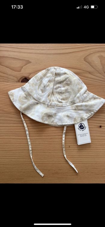 Chapeau bébé 12/18 mois petit bateau