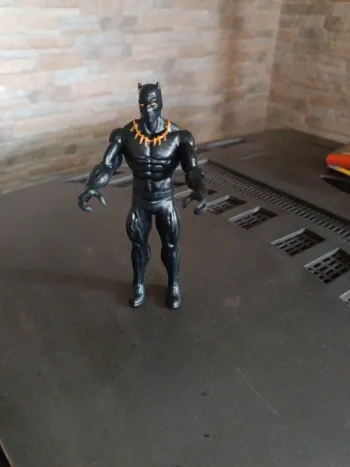 Figurine Black Panthers Hasbro 15 cm