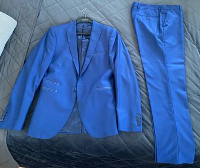 Costume Mariage ou cérémonie homme 42/50 - photo numéro 2