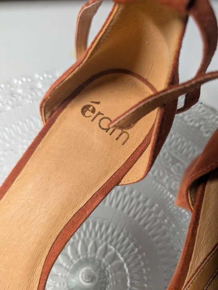 Paire de chaussures femme en daim Eram - photo numéro 4