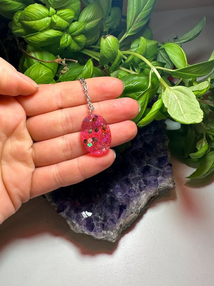 Pendentif gros arrondie résine et paillettes - photo numéro 5