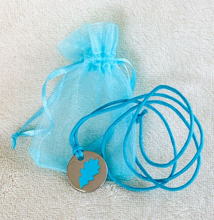 Collier avec cordon turquoise, pendentif rond - photo numéro 1