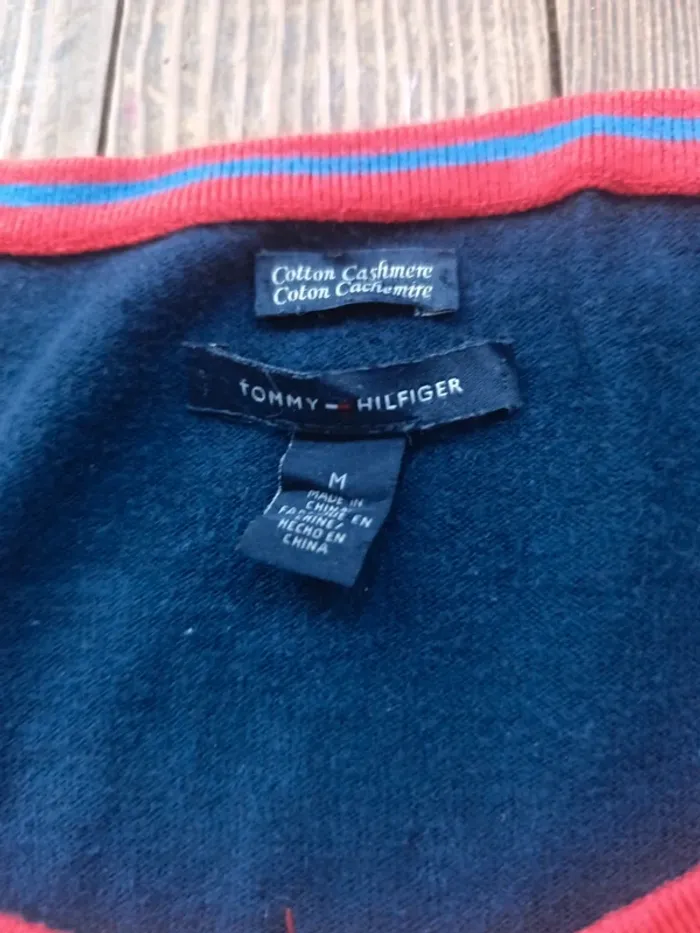 Pull col rond tommy Hilfiger cashmere M - photo numéro 3