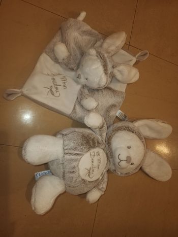 Ensemble doudou neuf jamais utilisé