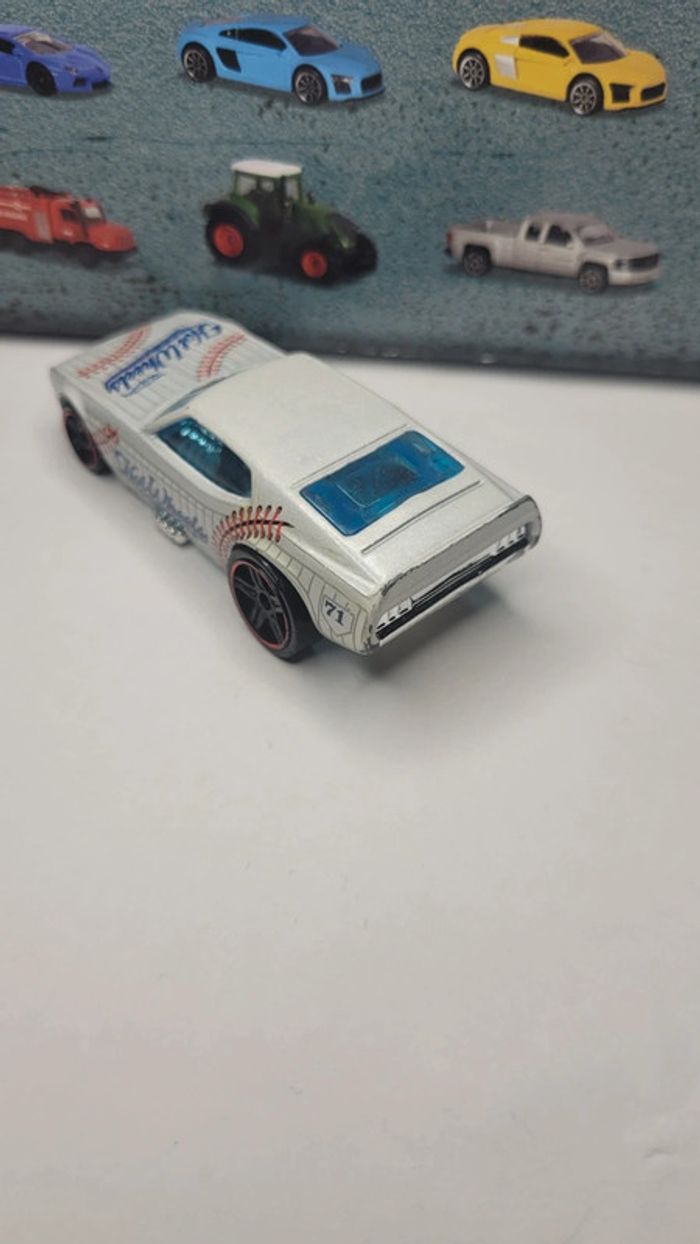 Voiture hot wheels - photo numéro 2