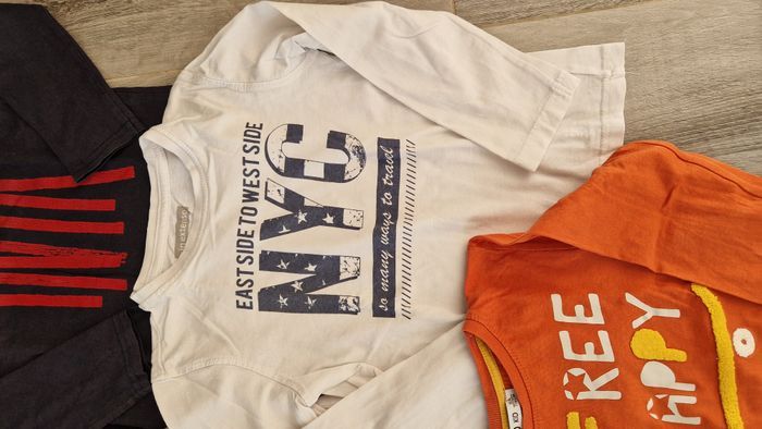 Lot de 5 tee shirts manches longues, taille 6 ans - photo numéro 3