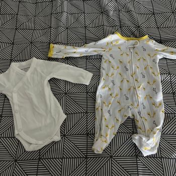 un body+ pyjama