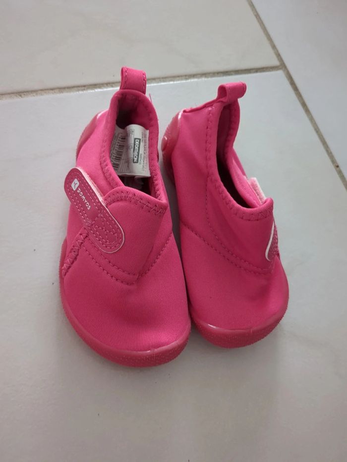 Chaussure de plage Domyos pointure 25