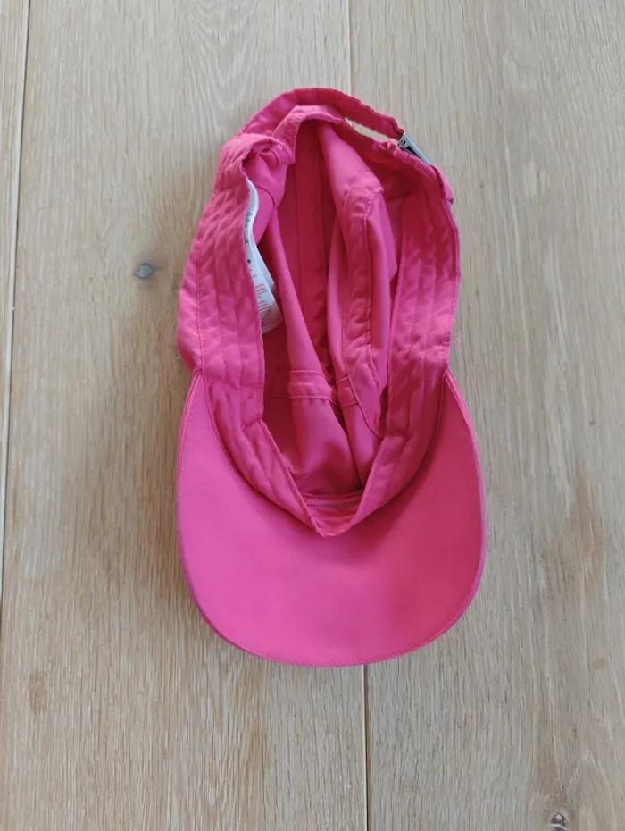 Casquette rose Decathlon - photo numéro 3