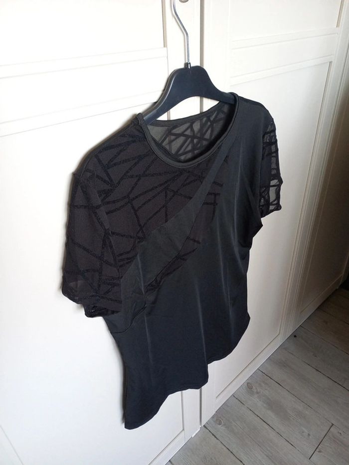 Tee-shirt manches courtes noir femme - photo numéro 2