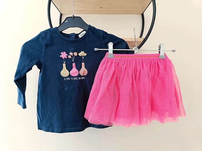 3 ans ensemble teeshirt tape a l'oeil et jupe kiabi