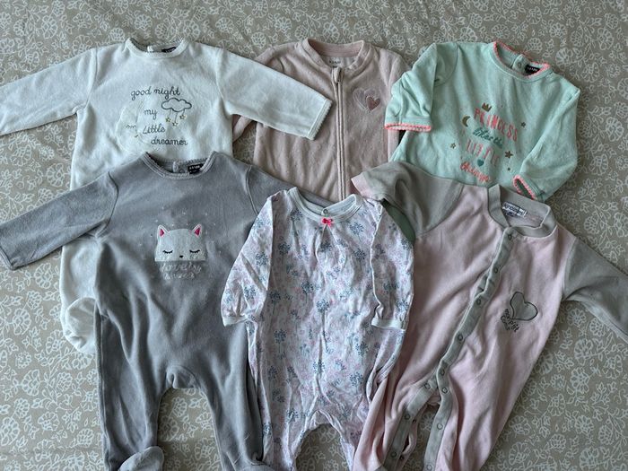 Lot vêtements 6/9 mois - photo numéro 9