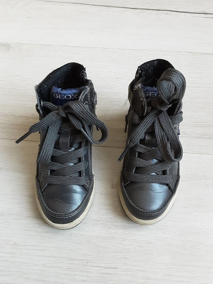 Chaussures fille montantes grises Géox pointure 24 - photo numéro 3