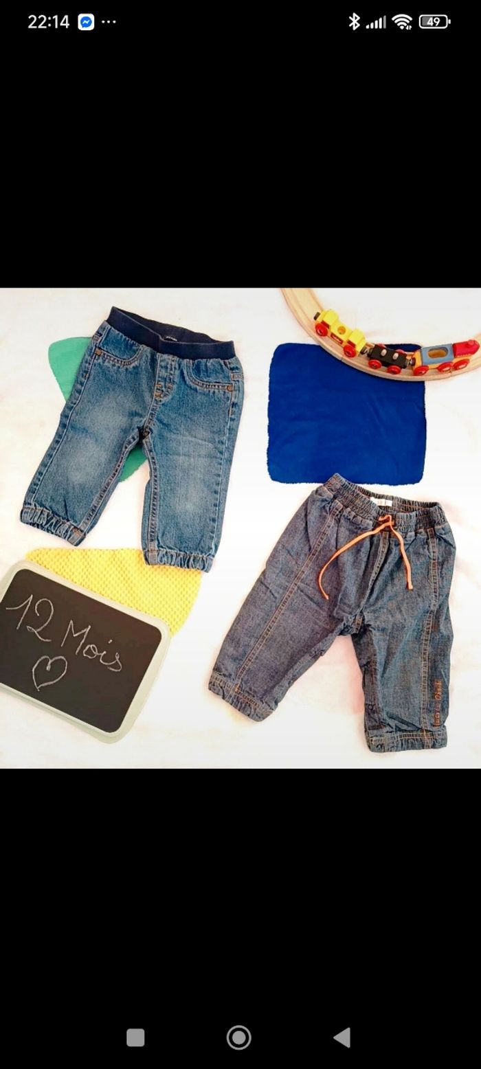 Lot jeans taille 12 mois