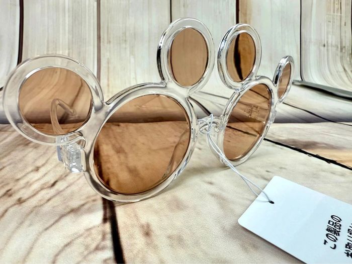 Lunettes de Soleil Disney Tête de Mickey exclusivité Tokyo Disneyland import Japon - photo numéro 2