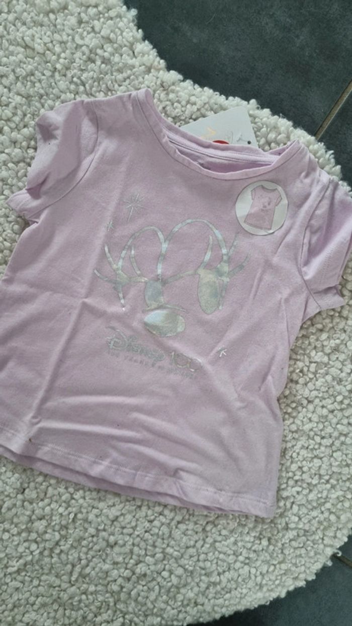 Tee shirt 3 / 4 ans mickey disney lilas neuf